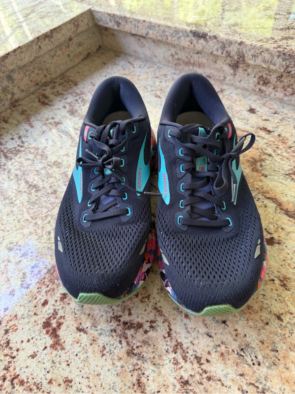 Brooks Ghost 15 - Dicks sporting goods Empower her women’s size 9.5 - Picture 6 of 10